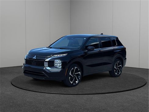 Used 2022 Mitsubishi Outlander ES image 4