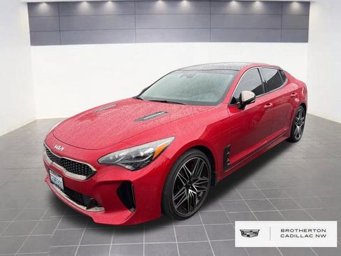 Used 2022 Kia Stinger GT2 image 1