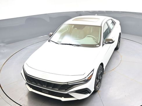 New 2026 Hyundai Elantra SEL Sport Premium FWD image 47