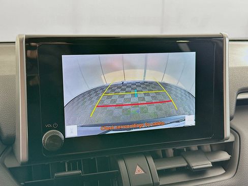 Used 2024 Toyota RAV4 LE image 21