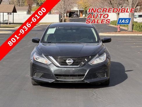 Used 2018 Nissan Altima 2.5 S w/ S Convenience Package image 1