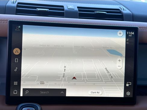 Used 2023 Land Rover Defender 130 X-Dynamic SE image 34