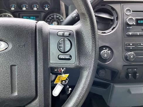 Used 2012 Ford F250 XL w/ PWR Equipment Group image 24