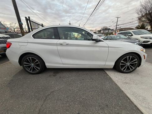 Used 2018 BMW 230i xDrive Coupe image 6
