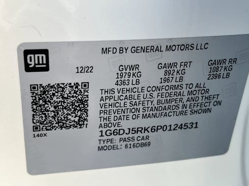 Used 2023 Cadillac CT4 Luxury w/ Sun And Sound Package image 29