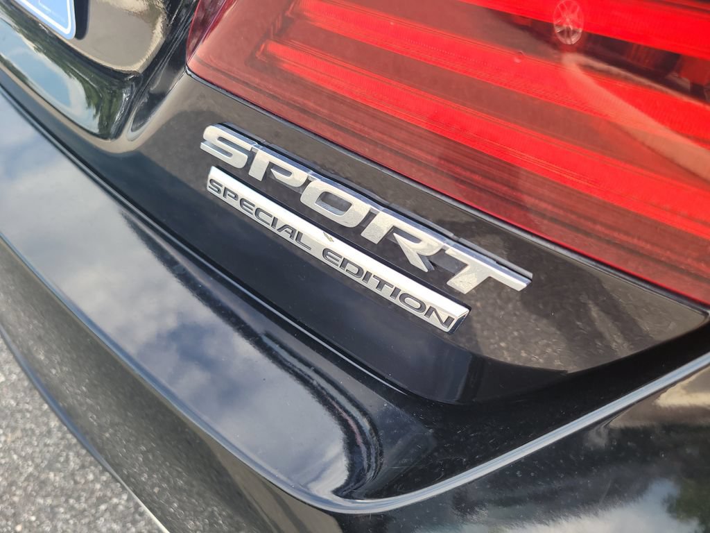 Used 2017 Honda Accord Sport Special Edition image 7