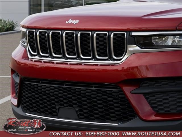 New 2026 Jeep Grand Cherokee Laredo X AWD/4WD image 12