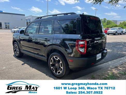 Used 2023 Ford Bronco Sport Outer Banks w/ Tech Package AWD/4WD image 5