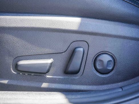 Used 2020 Kia Optima SE FWD image 25