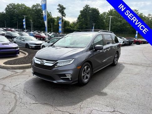 Used 2019 Honda Odyssey Touring image 2