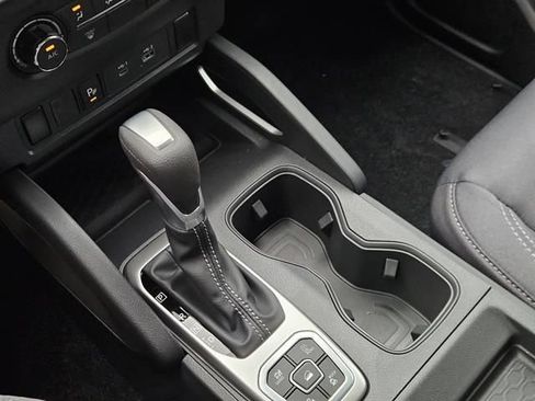 Used 2026 Nissan Frontier SV w/ Tow Package image 15