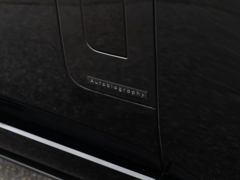 Used 2023 Land Rover Range Rover Long Wheelbase Autobiography AWD/4WD image 46