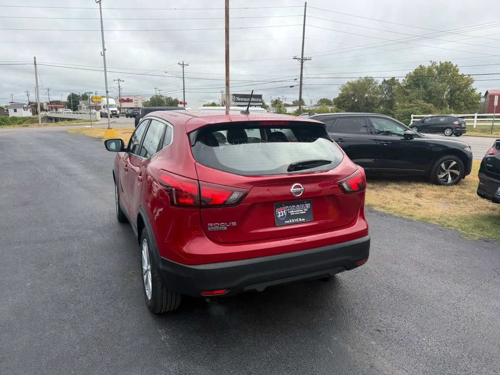 Used 2018 Nissan Rogue Sport S w/ S Appearance Package FWD image 5