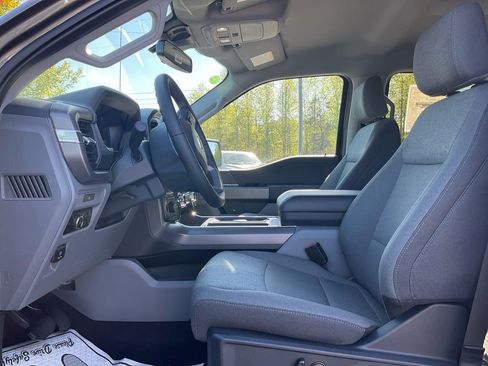 New 2026 Ford F150 XLT w/ Equipment Group 302A MID AWD/4WD image 16