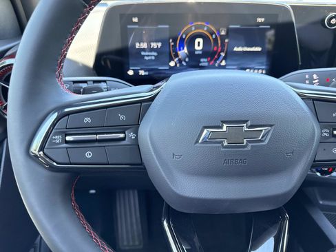 New 2026 Chevrolet Equinox RS w/ Convenience Package III FWD image 15