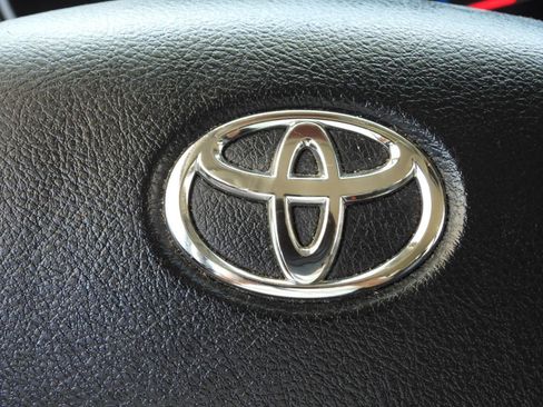 Used 2016 Toyota 4Runner 2WD SR5 image 77