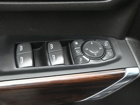Used 2022 GMC Sierra 3500 SLT w/ SLT Convenience Package AWD/4WD image 5