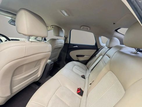 Used 2014 Buick Verano FWD image 12