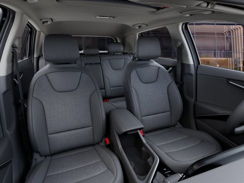 New 2026 Kia Niro FWD image 15