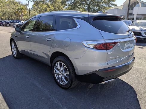 Used 2023 Buick Enclave Essence w/ Experience Buick Package image 6