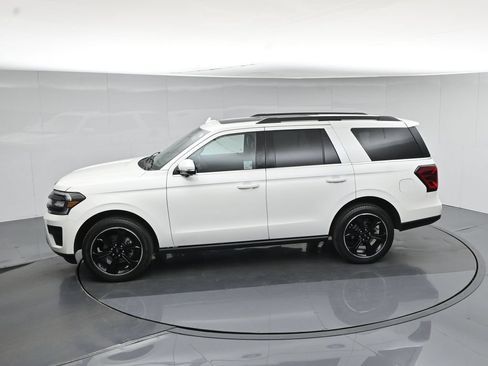 Used 2023 Ford Expedition Limited AWD/4WD image 51