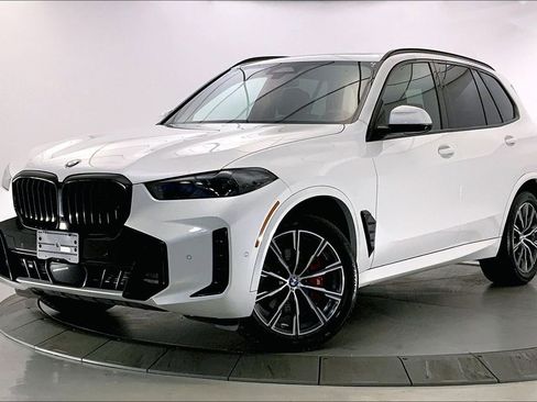 Certified 2024 BMW X5 xDrive40i w/ Executive Package AWD/4WD image 11