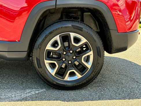 Used 2018 Jeep Compass Trailhawk w/ Navigation Group AWD/4WD image 31