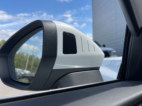 New 2026 Audi Q3 quattro 2.0T image 24