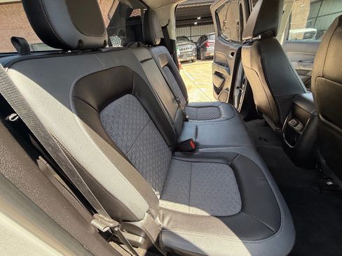 Used 2018 Chevrolet Colorado Z71 RWD image 21