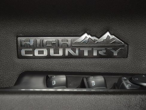 Used 2023 Chevrolet Silverado 1500 High Country w/ High Country Premium Package image 52