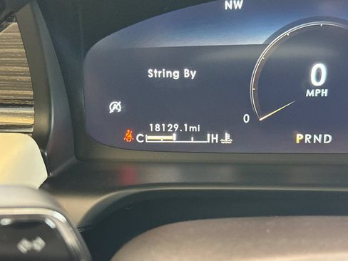 Certified 2023 Lincoln Aviator Black Label AWD/4WD image 28