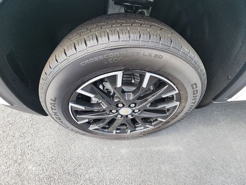 New 2026 Chevrolet Traverse LT w/ Enhanced Driving Package image 10