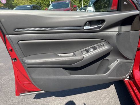 New 2025 Nissan Altima 2.5 SV w/ SV Premium Package image 9