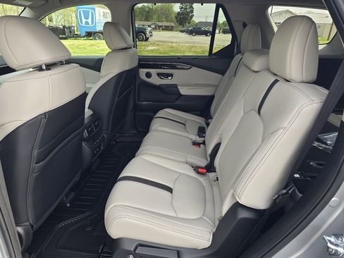 New 2026 Honda Pilot EX-L image 11