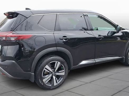 Used 2022 Nissan Rogue SL w/ SL Premium Package image 8