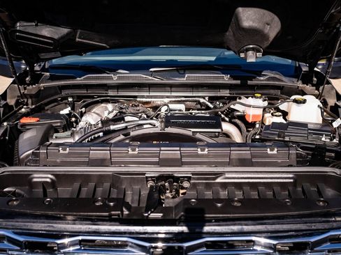 Used 2025 GMC Sierra 3500 Denali w/ Denali Reserve Package image 44