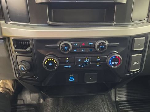 New 2026 Ford F350 XL w/ 360-Degree Camera Package RWD image 29