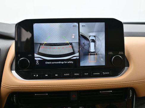 Used 2023 Nissan Rogue Platinum w/ Platinum Premium Package image 21