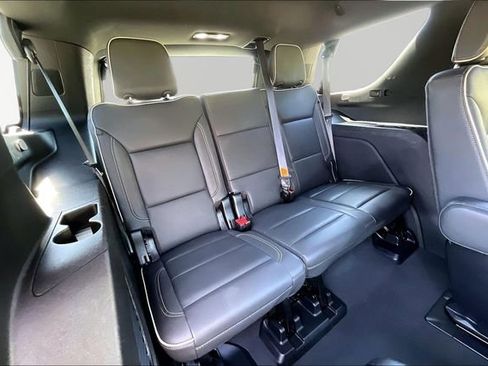 Used 2024 Chevrolet Tahoe Premier image 18