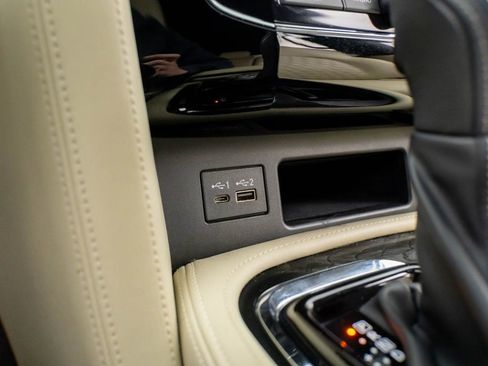 Used 2021 INFINITI QX80 Sensory w/ All-Season Package image 21