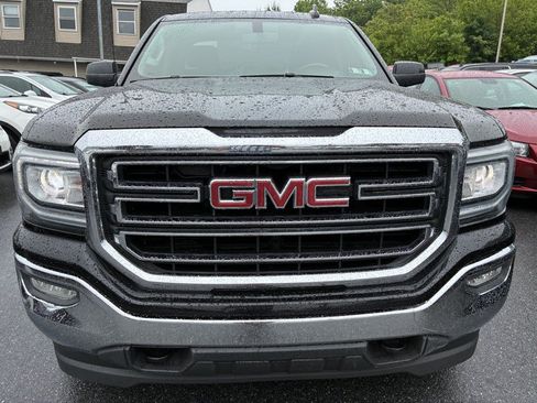 Used 2018 GMC Sierra 1500 SLE w/ SLE Value Package AWD/4WD image 2