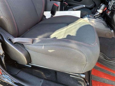 Used 2021 Jeep Wrangler Unlimited Rubicon w/ Cold Weather Group image 26