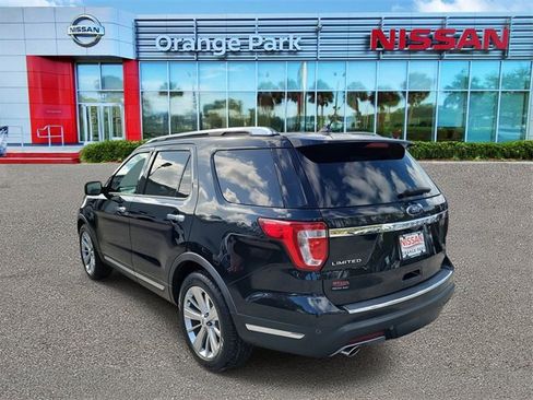 Used 2019 Ford Explorer Limited w/ Class III Trailer Tow Package image 3