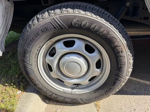 Used 2022 Ford F150 XL w/ Equipment Group 101A High image 8