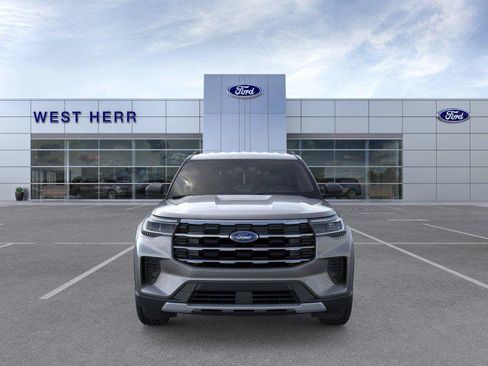 Used 2026 Ford Explorer Active AWD/4WD image 6