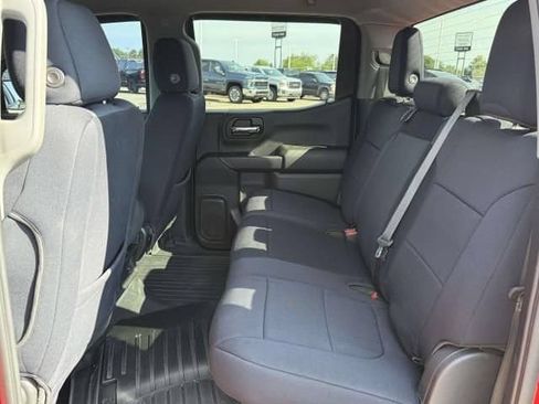Used 2019 Chevrolet Silverado 1500 Custom Trail Boss w/ Custom Convenience Package AWD/4WD image 13