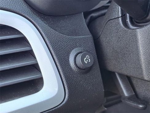 Used 2015 GMC Terrain SLE w/ Convenience Package image 12