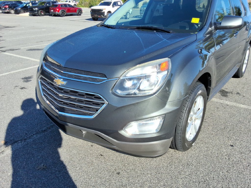 Certified 2017 Chevrolet Equinox LT w/ Convenience Package FWD image 9