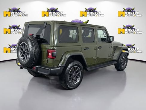 Used 2021 Jeep Wrangler Unlimited Sahara AWD/4WD image 5
