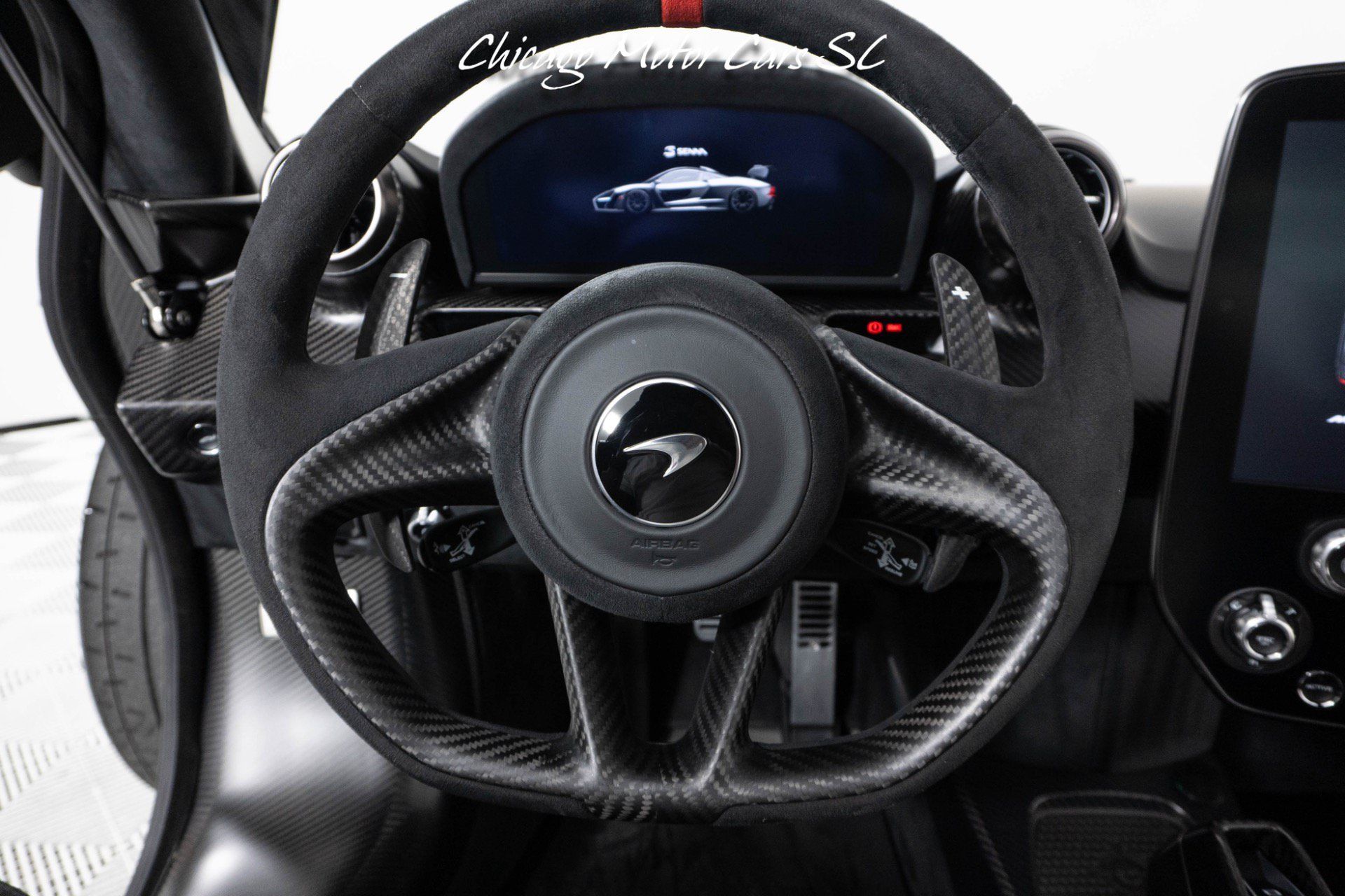 Used 2019 McLaren Senna RWD image 47